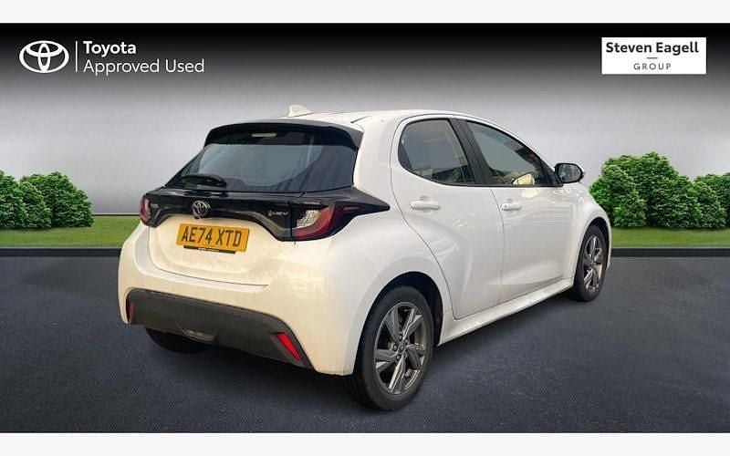 Used Toyota Yaris Hybrid 116 HP (85 kW) 2026 Hatchback