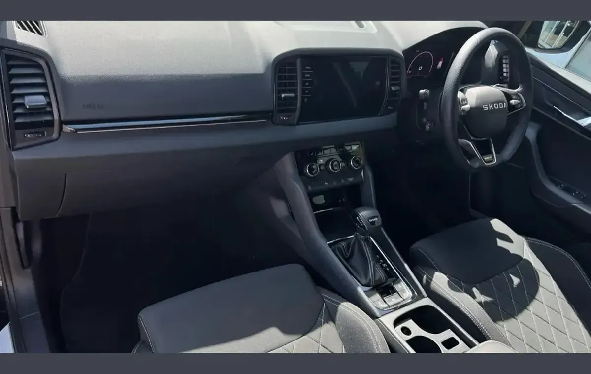 Used Skoda Karoq SportLine 150 HP (110 kW) 2025 Black SUV