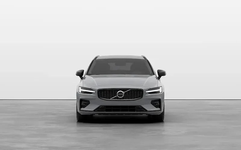 New Volvo V60 Plus 197 HP (144 kW) 2026 Aurora silver Estate