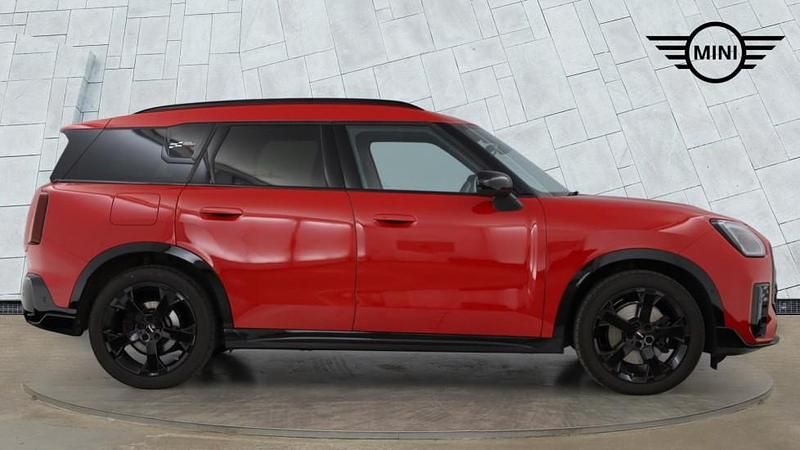 Used Mini Countryman 168 HP (123 kW) 2024 Red SUV
