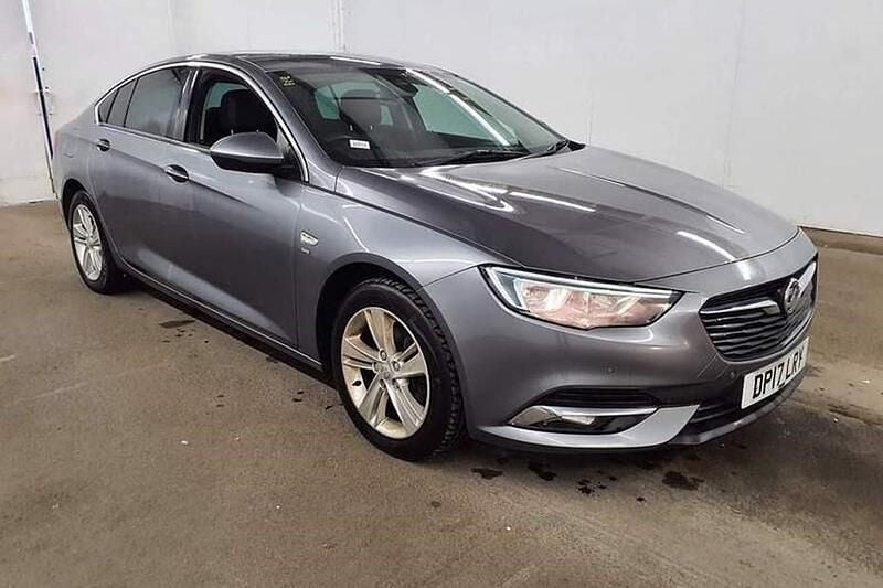 Used Vauxhall Insignia Sport 136 HP (100 kW) 2017