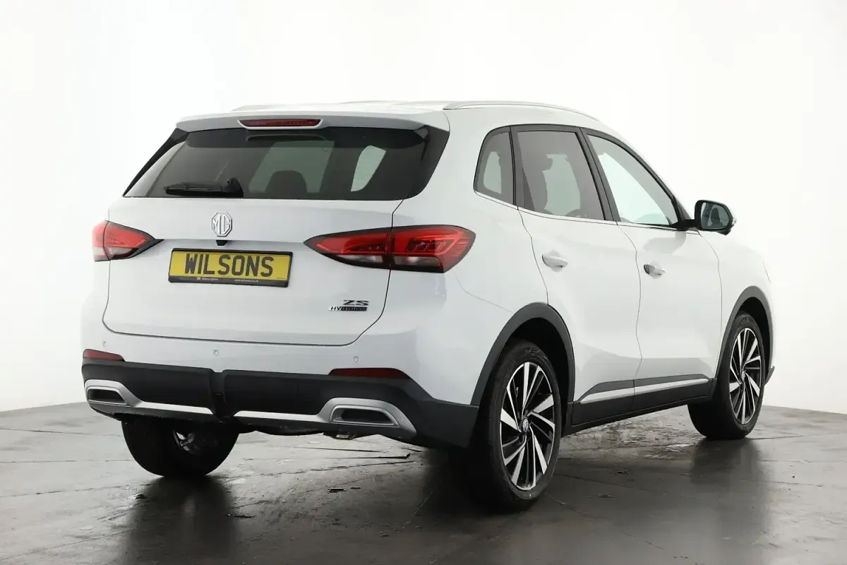 Used MG ZS Trophy 2024 White SUV