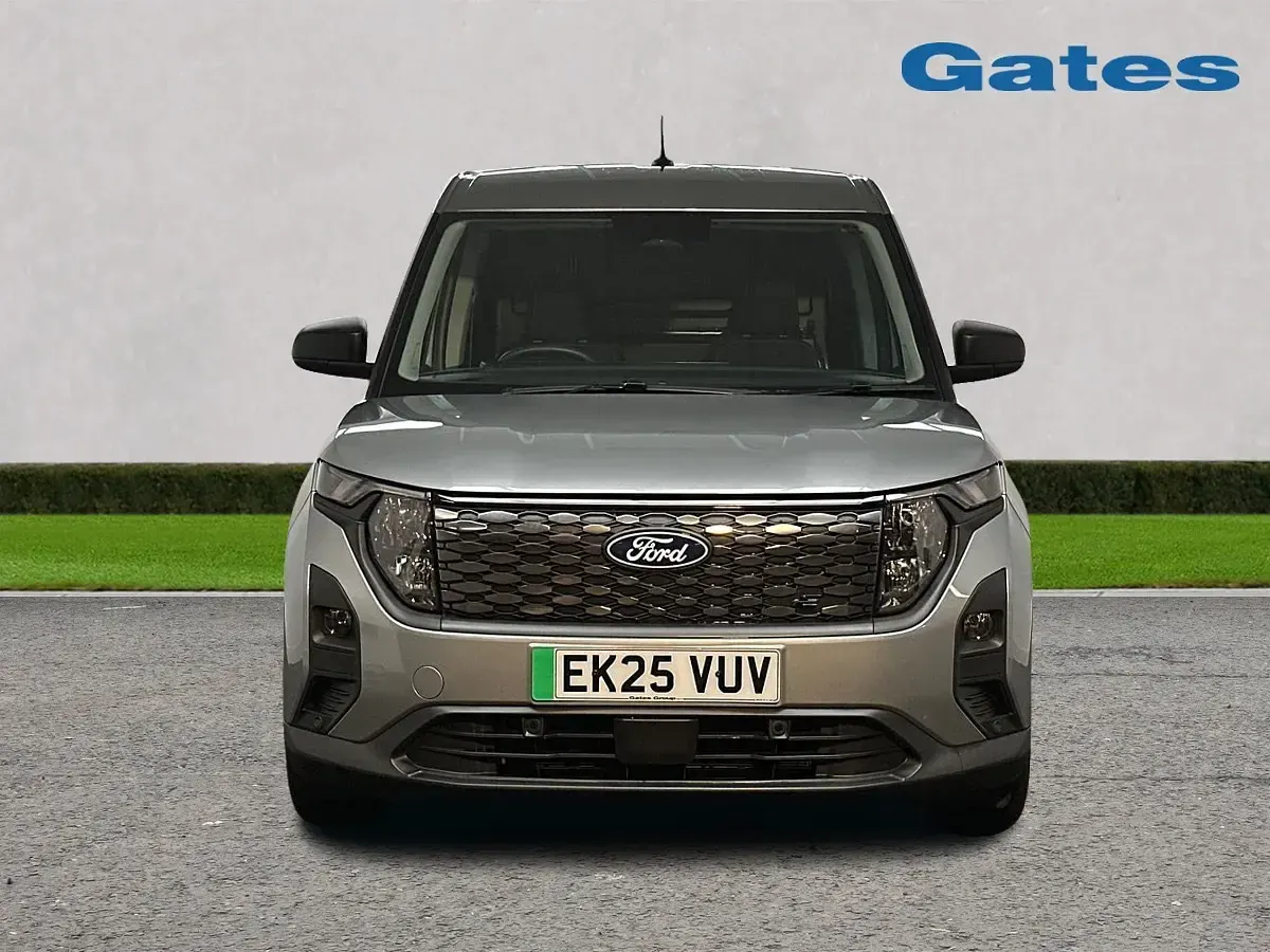 Used Ford Courier Trend 100 kW (136 HP) 2025 Silver MPV