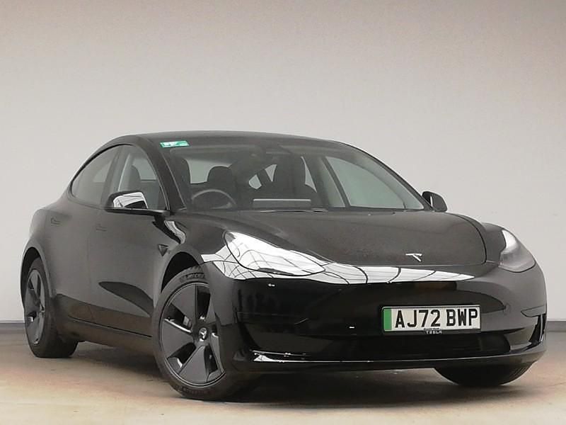 Black Used 2022 Tesla Model 3 RWD Sedan | £21,998 (A bit pricey) - Image 1/4