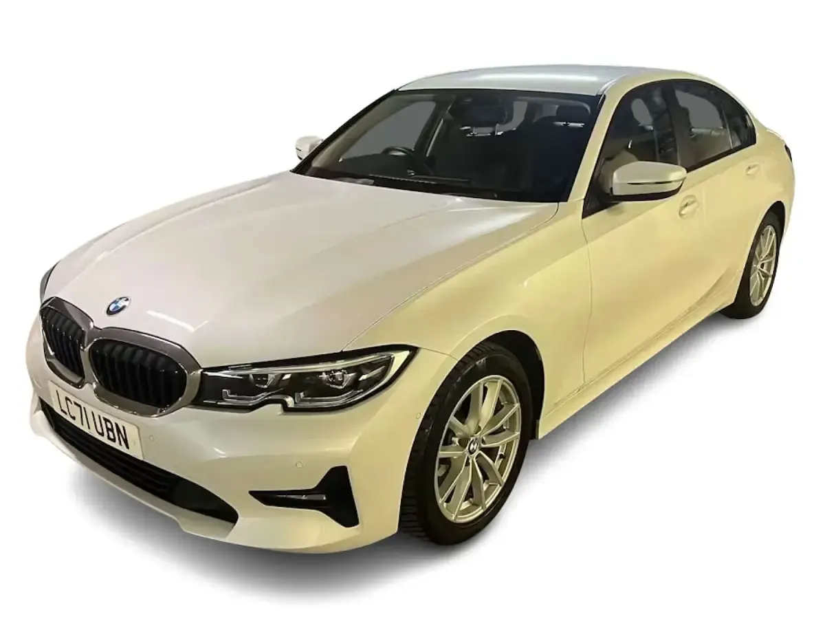Used BMW 320e Luxury Line 190 HP (139 kW) 2021 White Sedan