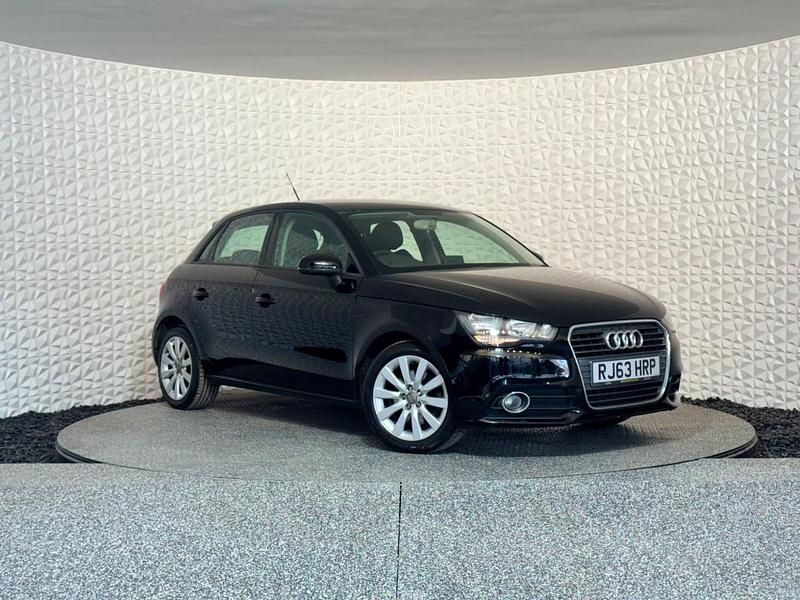Used Audi A1 Sportback Sport 105 HP (77 kW) 2013 Black Hatchback