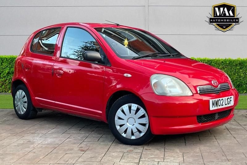 Red Used 2002 Toyota Yaris Hatchback | £790 (Fair price) - Image 1/4