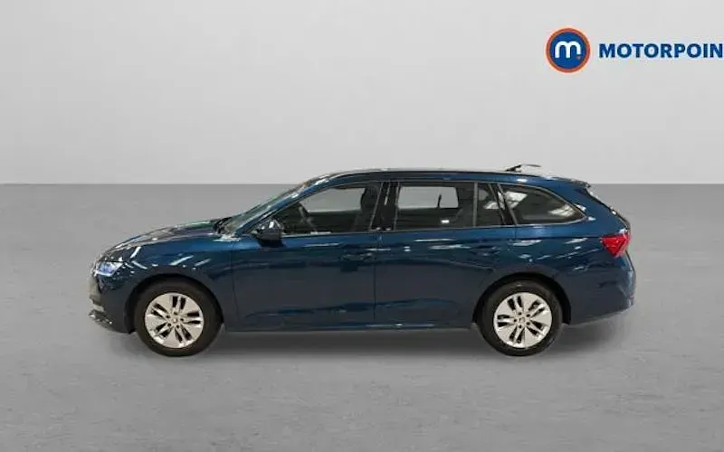 Used Skoda Octavia SE Technology 110 HP (80 kW) 2023 Estate