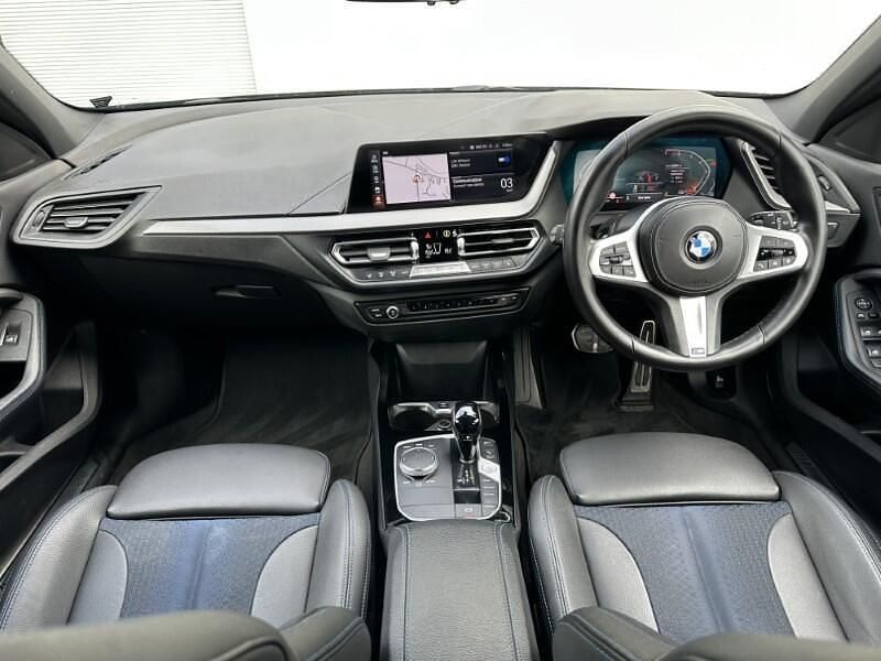 Used BMW 118 M Sport 134 HP (98 kW) 2022 Black Hatchback