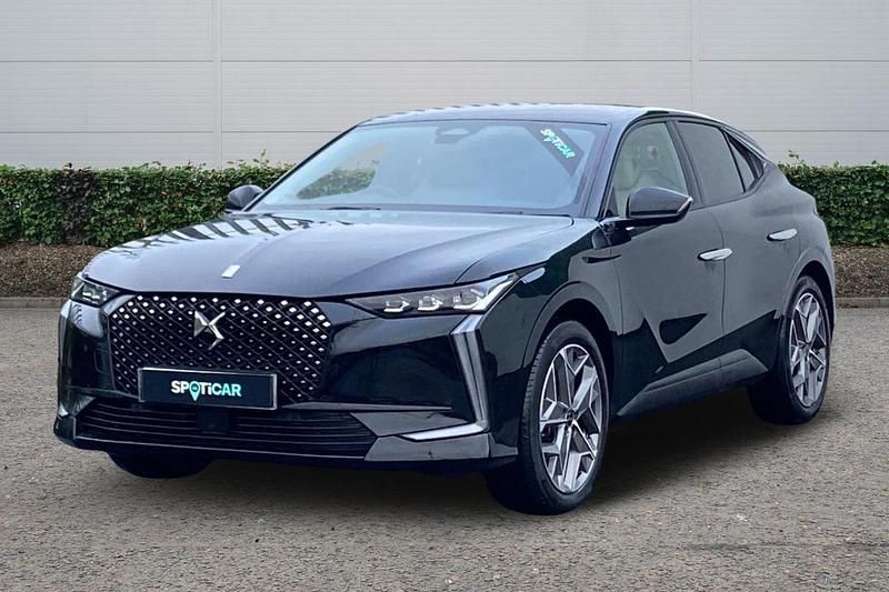 Black Used 2024 DS Automobiles DS4 Hatchback | £19,320 (Expensive) - Image 1/4