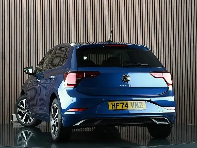 Used VW Polo Match 95 HP (69 kW) 2024 Blue Hatchback