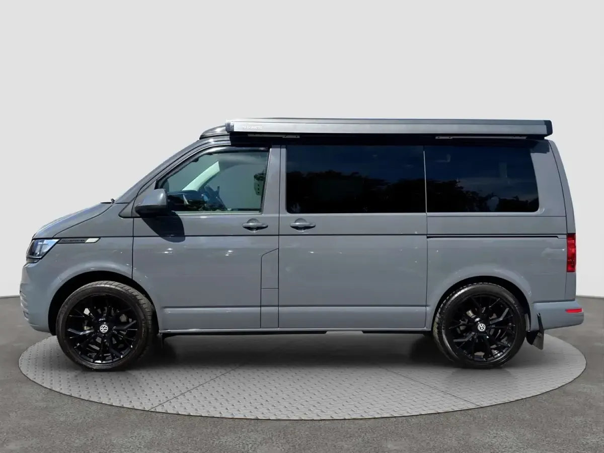 Begagnad VW Transporter Startline 2021 Grå Van