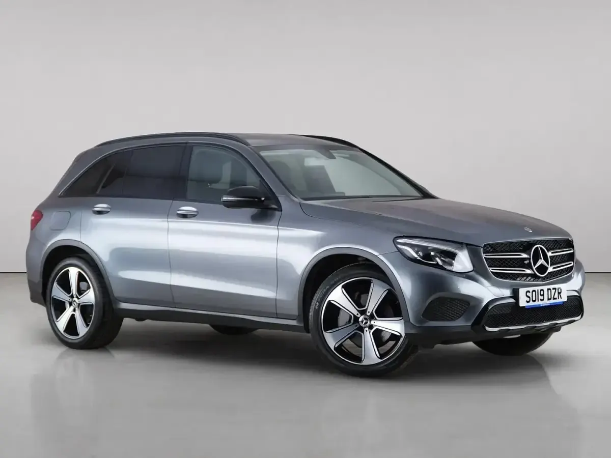 Used Mercedes GLC250 Urban 211 HP (155 kW) 2019 SUV