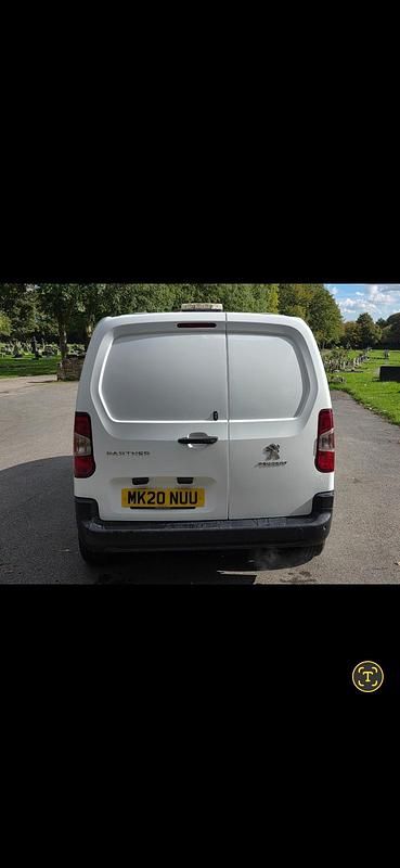 Used Peugeot Partner 2019 Grey MPV