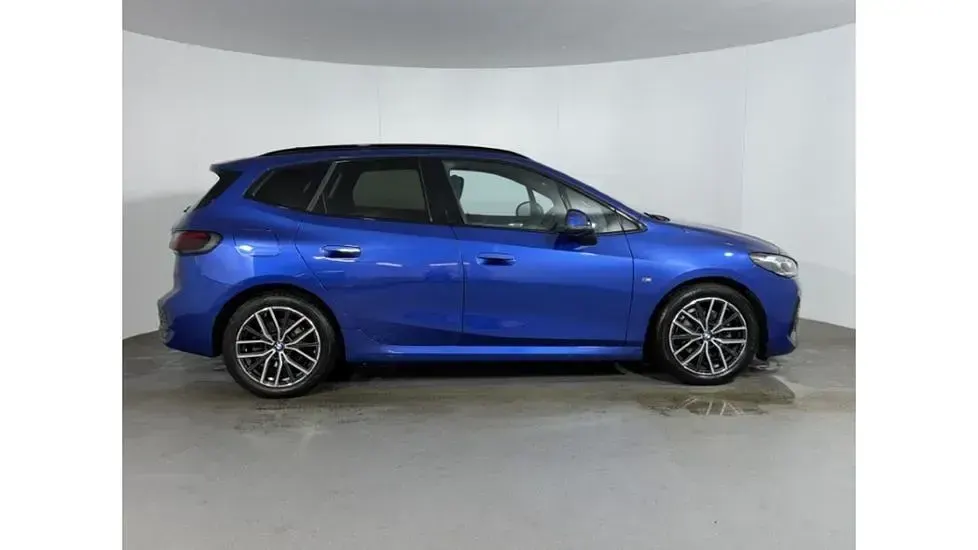 Used BMW 218 Active Tourer M Sport 148 HP (108 kW) 2022 Blue MPV
