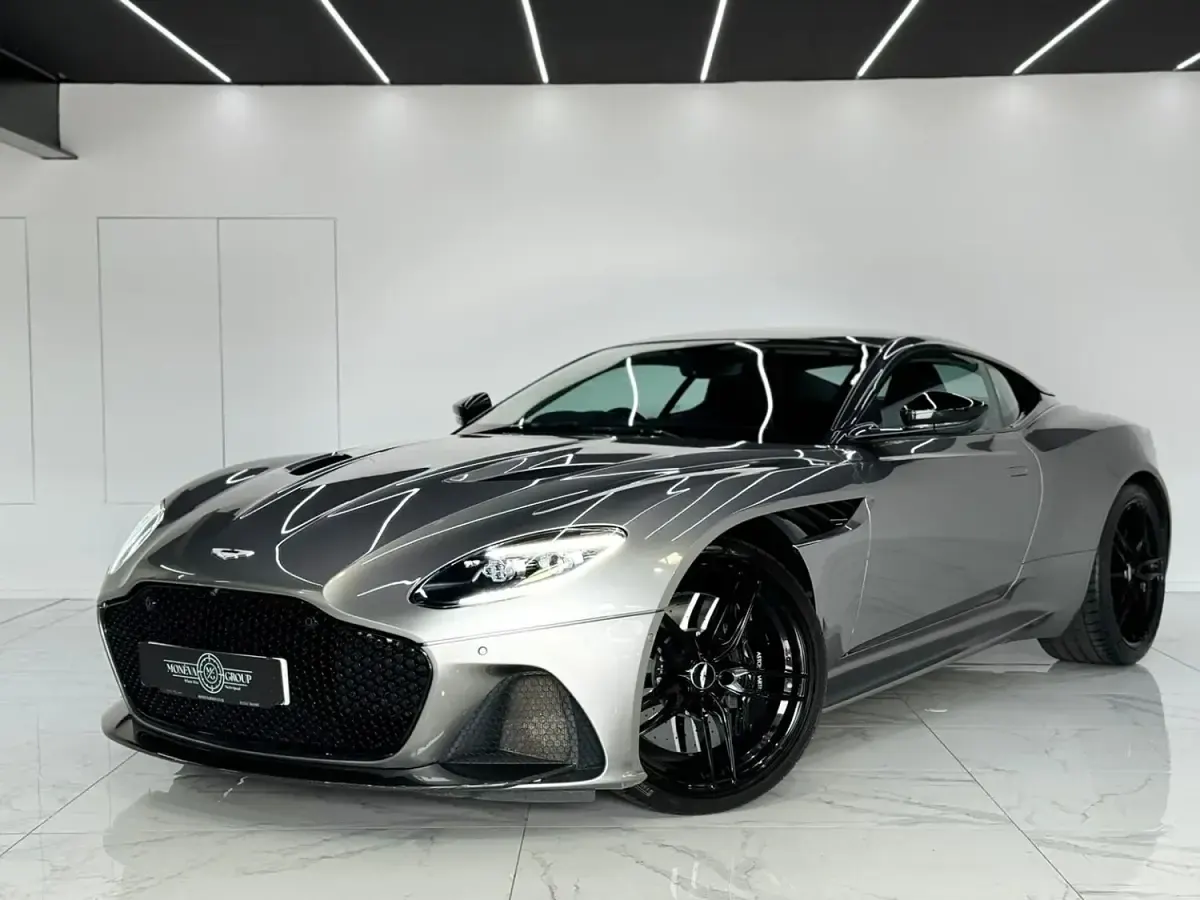 Used Aston Martin DBS 715 HP (525 kW) 2019 Green Coupe