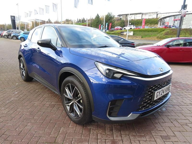Blue/black Used 2024 Lexus LBX SUV | £28,000 (Good price) - Image 1/2