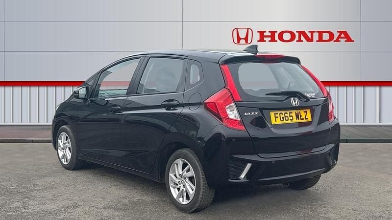 Used Honda Jazz SE 102 HP (75 kW) 2015 Hatchback
