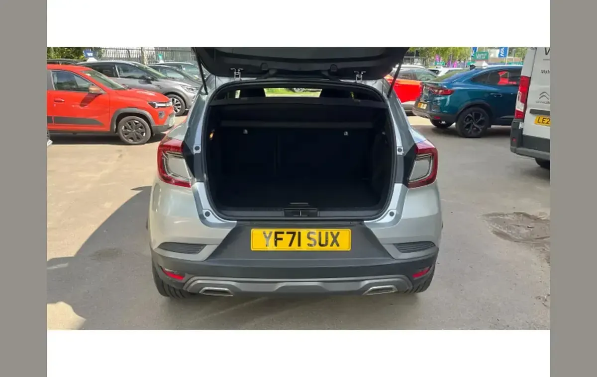 Used Renault Captur R.S. 140 HP (102 kW) 2021 Other SUV