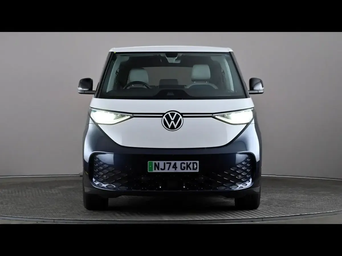 Used VW ID. Buzz Pro 150 kW (204 HP) 2024 White MPV