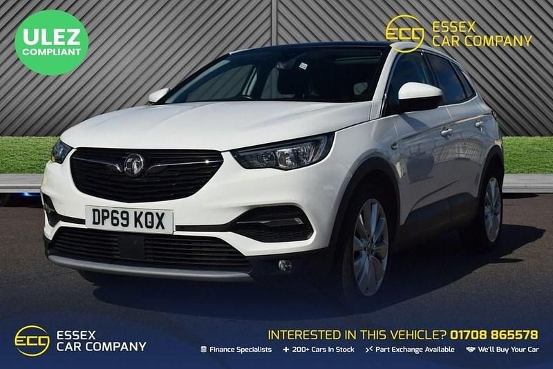 White Used 2019 Vauxhall Grandland X Elite SUV | £9,990 (Fair price) - Image 1/4