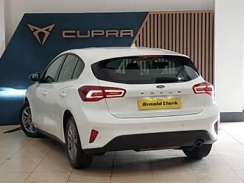 Used Ford Focus Titanium 120 HP (88 kW) 2023 White Hatchback
