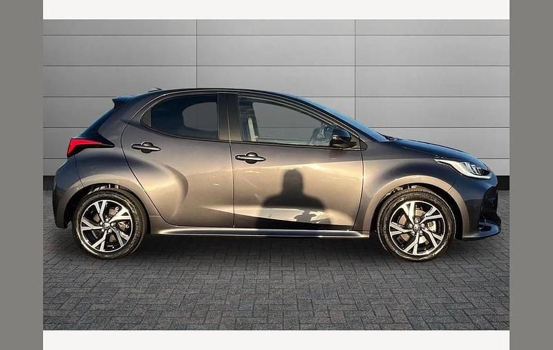 Used Toyota Yaris Hybrid Design 116 HP (85 kW) 2025 Grey Hatchback
