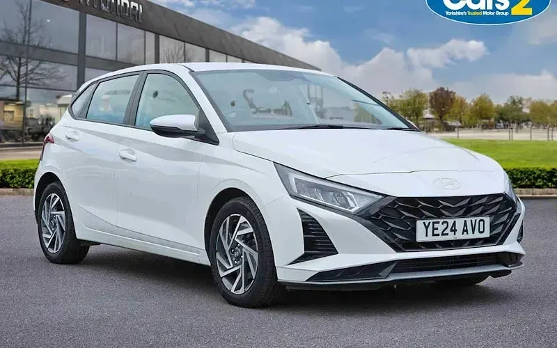 Used Hyundai i20 Advanced 101 HP (74 kW) 2024 Hatchback