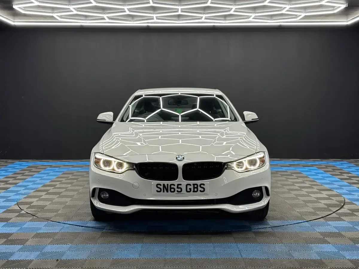 Used BMW 420 Coupé Sport Line 2016 White Coupe