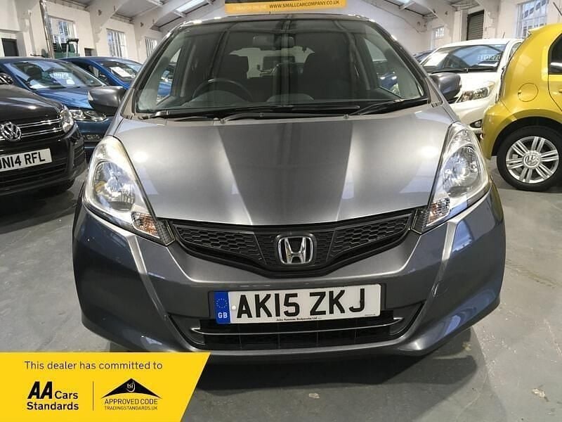 Used Honda Jazz ES 2015 Grey Hatchback