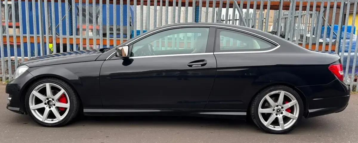 Used Mercedes C250 AMG 204 HP (150 kW) 2012 Black Coupe