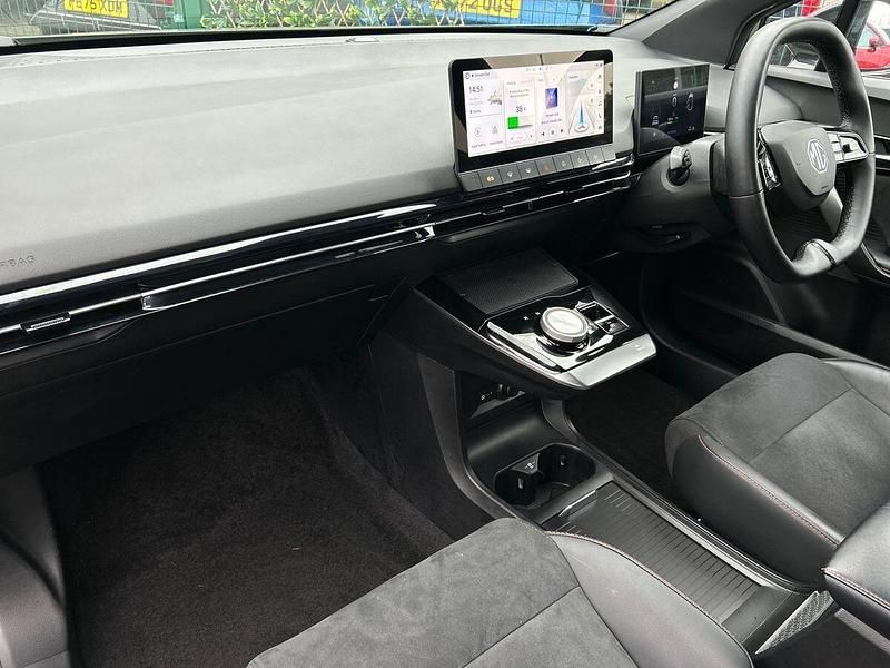 Used MG MG4 EV 319 kW (435 HP) 2023 Green Hatchback