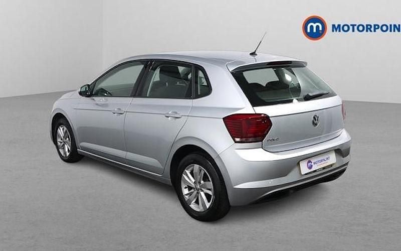 Used VW Polo SE 80 HP (58 kW) 2020 Silver Hatchback