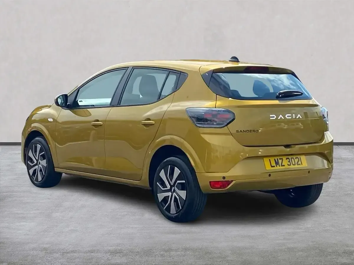 New Dacia Sandero Expression 100 HP (73 kW) 2026 Yellow Hatchback