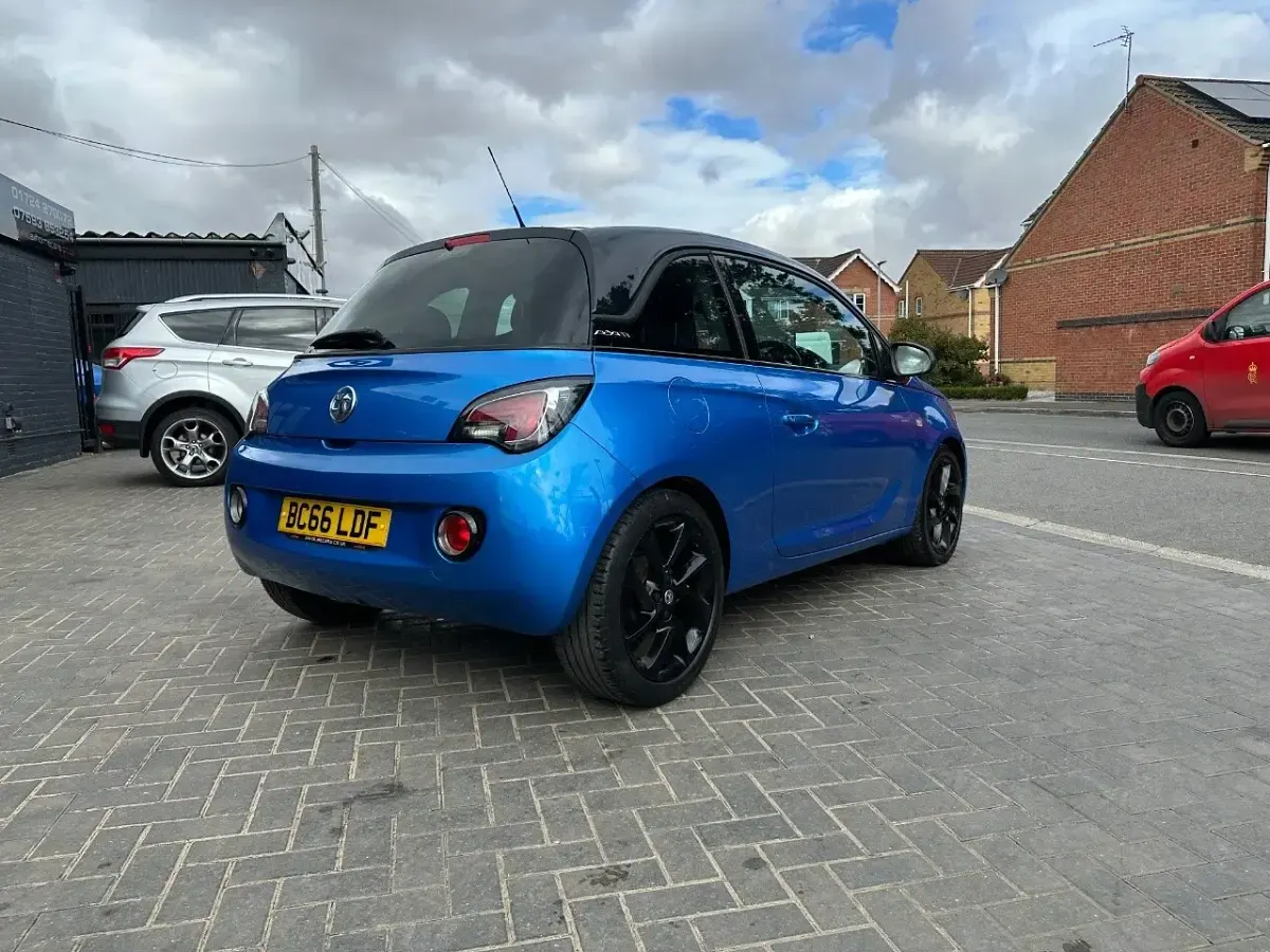 Used Vauxhall Adam 70 HP (51 kW) 2017 Blue Hatchback