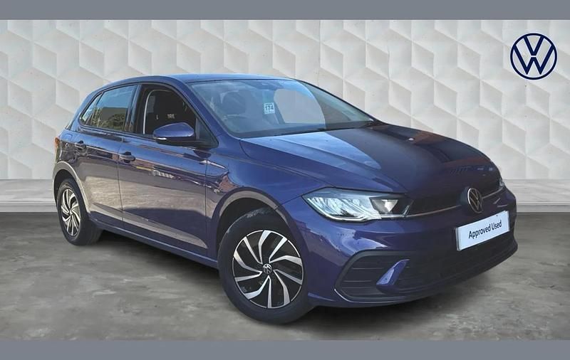 Used VW Polo Life 95 HP (69 kW) 2022 Mauve/purple Hatchback