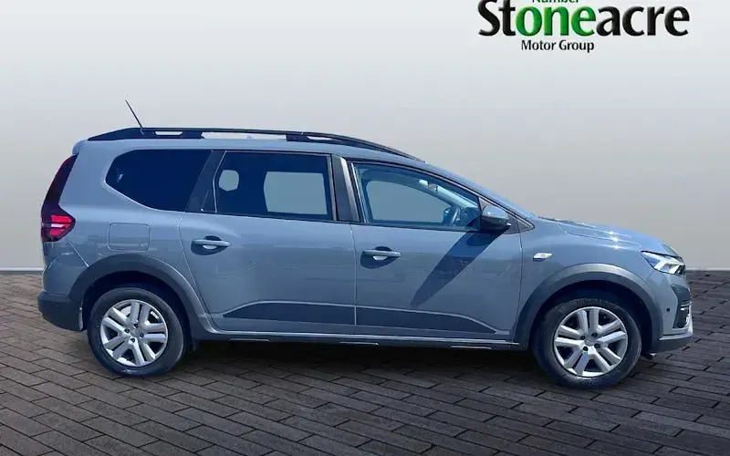 Used Dacia Jogger Expression 110 HP (80 kW) 2025 MPV