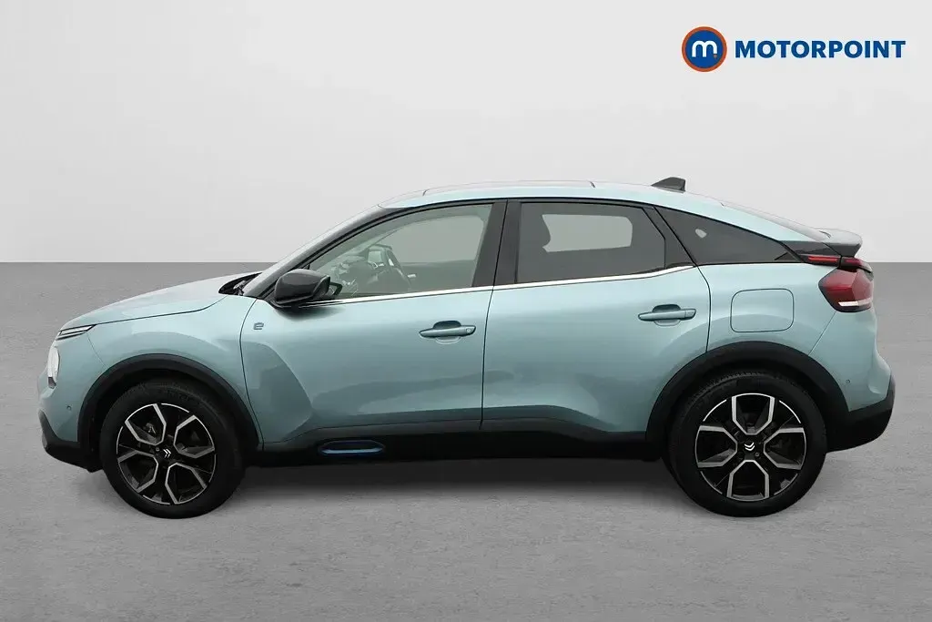 Used Citroën e-C4 Shine 100 kW (136 HP) 2023 Blue Hatchback