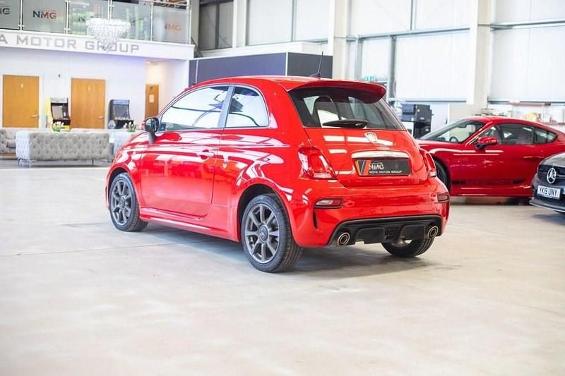 Used Abarth 595 145 HP (106 kW) 2019 Red Hatchback