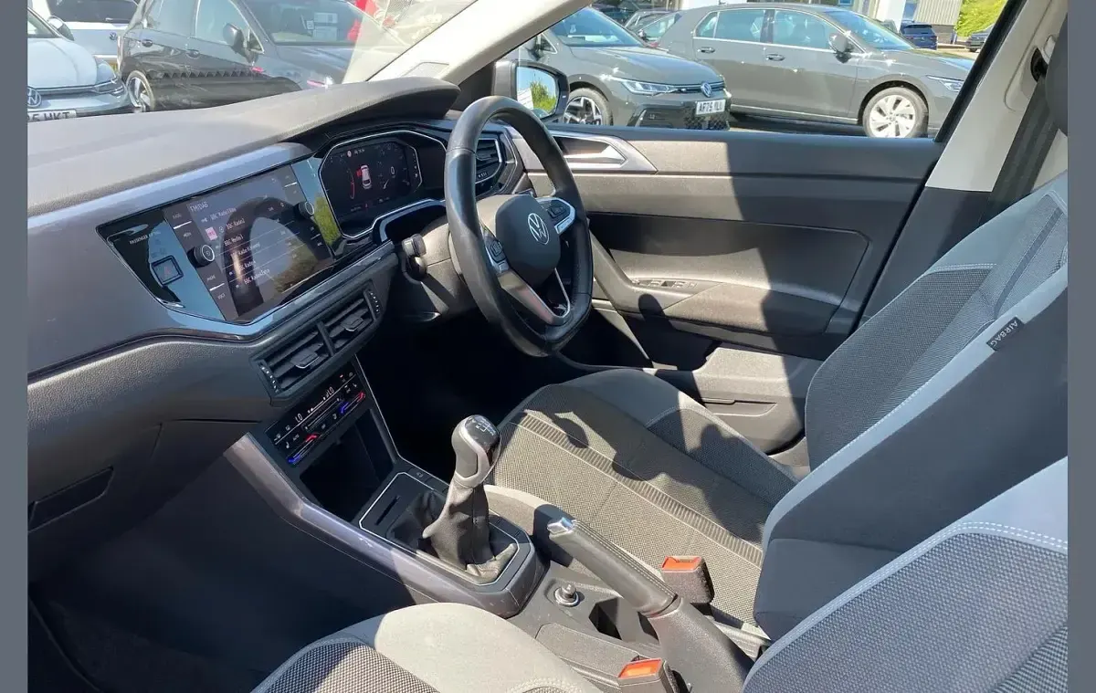 Used VW Polo Style 95 HP (69 kW) 2023 Grey Hatchback