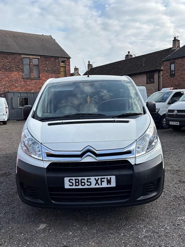Used Citroën Dispatch 90 HP (66 kW) 2015 White MPV