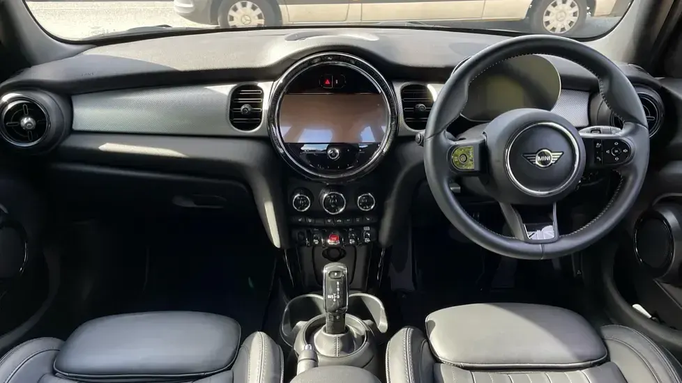 Used Mini Cooper Exclusive 136 HP (100 kW) 2023 Black Hatchback