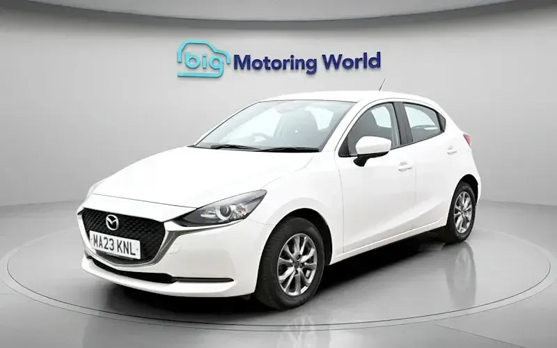 Używany Mazda 2 90 KM (66 kW) 2022 Hatchback