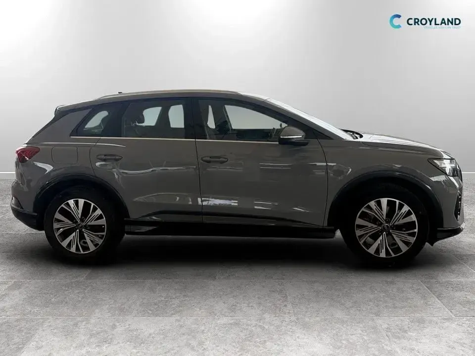 Used Audi Q4 e-tron Sport 125 kW (170 HP) 2023 Grey SUV