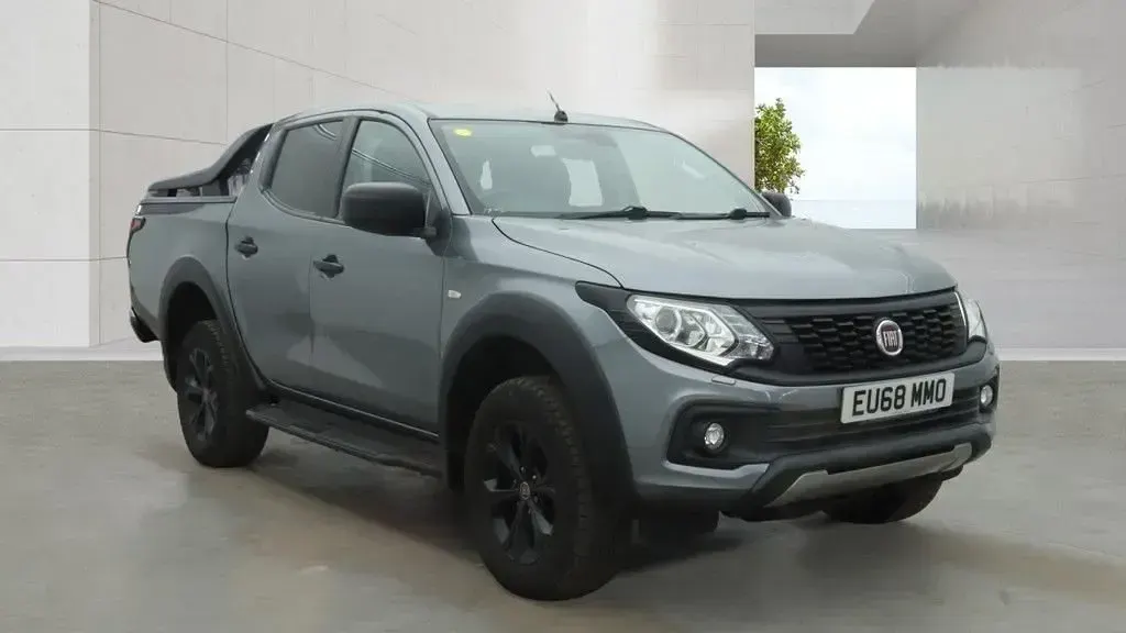 Used Fiat Fullback Cross 2018 Grey Pickup
