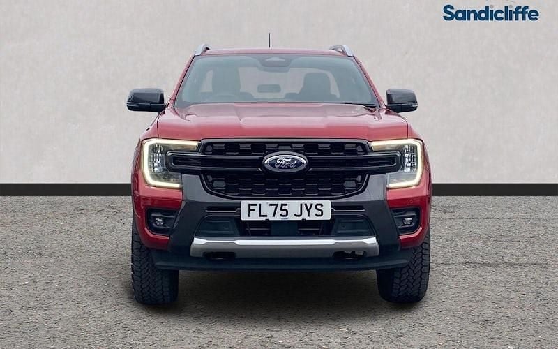 Used Ford Ranger Wildtrack 281 HP (206 kW) 2025 Lucid red Pickup