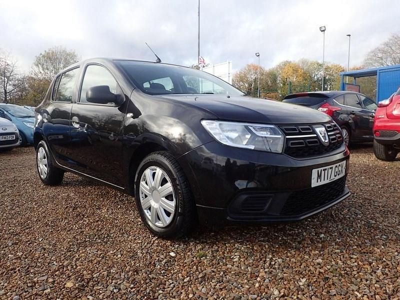 Used Dacia Sandero Ambiance 75 HP (55 kW) 2017 Black Hatchback