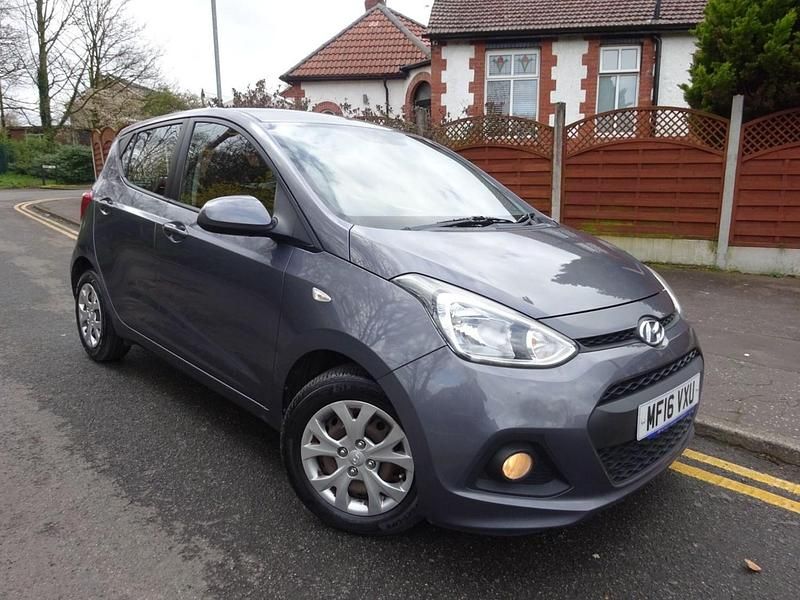 Used Hyundai i10 SE 87 HP (63 kW) 2016 Grey Hatchback