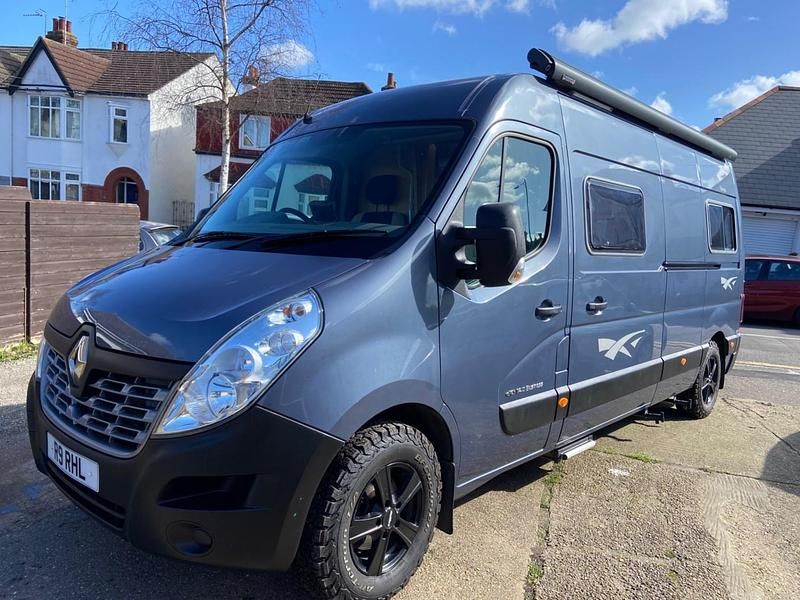 Begagnad Renault Master 125 HK (91 kW) 2015 Grå Van