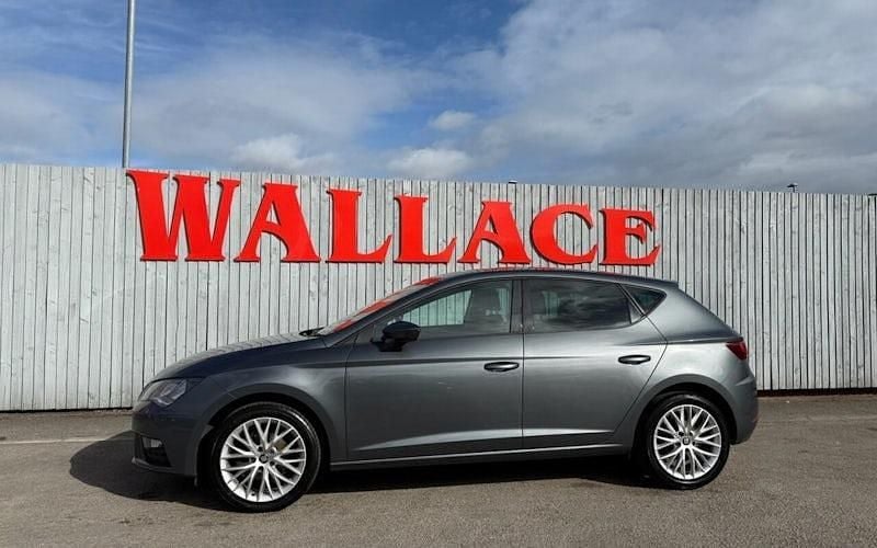 Grey Used 2017 Seat Leon SE Dynamic Hatchback | £8,195 (Fair price) - Image 1/4